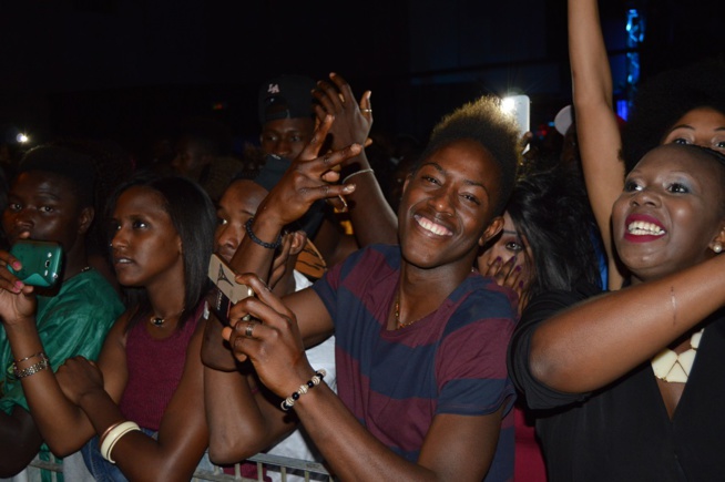 21 IMAGES.En direct de Girona: Pape Diouf inonde les 1800 places de la salle de Mirona. 21 IMAGES.En direct de Girona: Pape Diouf inonde les 1800 places de la salle de Mirona.