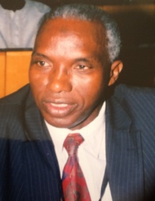 Les jeteurs de pierres au Président de la République ont tort, leurs souteneurs éventuels aussi-Pr Demba Sow Les jeteurs de pierres au Président de la République ont tort, leurs souteneurs éventuels aussi-Pr Demba Sow