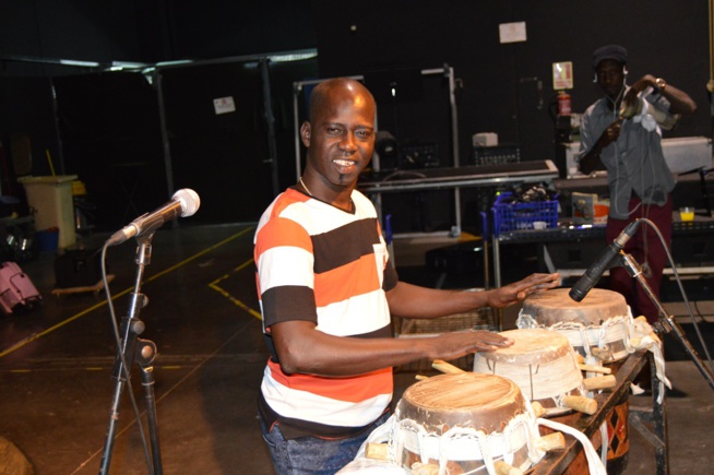 Images: Pape Diouf et la génération consciente enflamment l'Espagne et descendent sur Bruxelles ce samedi 08 Août. Images: Pape Diouf et la génération consciente enflamment l'Espagne et descendent sur Bruxelles ce samedi 08 Août.