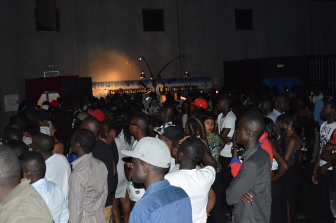 Images: Pape Diouf et la génération consciente enflamment l'Espagne et descendent sur Bruxelles ce samedi 08 Août. Images: Pape Diouf et la génération consciente enflamment l'Espagne et descendent sur Bruxelles ce samedi 08 Août.