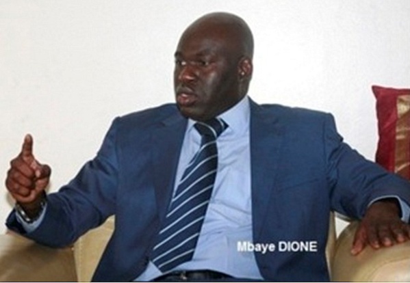 Dernière minute- Le maire Mbaye Dione placé en garde à vue au Commissariat du 1er arrondissement de Thiès Dernière minute- Le maire Mbaye Dione placé en garde à vue au Commissariat du 1er arrondissement de Thiès