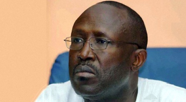 La Constitution du Sénégal est peu ou pas connue du peuple sénégalais, selon Mamadou Lamine Loum La Constitution du Sénégal est peu ou pas connue du peuple sénégalais, selon Mamadou Lamine Loum