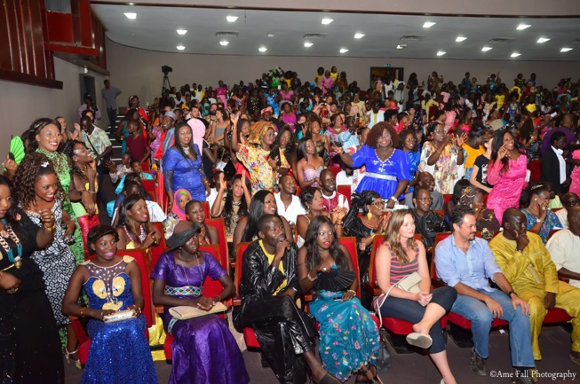 IMAGES: 08 Août , la Diva Coumba Gawlo inonde le Sorano. Revivez les moments forts. IMAGES: 08 Août , la Diva Coumba Gawlo inonde le Sorano. Revivez les moments forts.