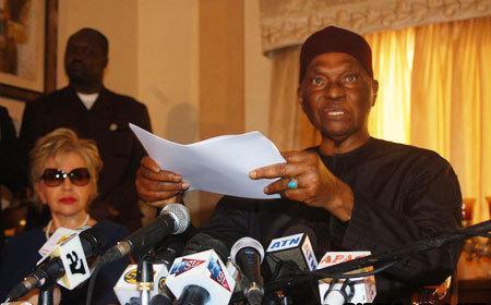 Pourquoi Me Abdoulaye Wade doit organiser sa succession à la tête du PDS Pourquoi Me Abdoulaye Wade doit organiser sa succession à la tête du PDS