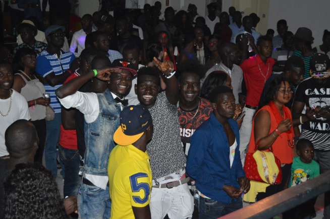 Européen Tour: Live Biir Brescia14 Aout Pape Diouf et la génération consciente enflamment l'Italie. Regardez Européen Tour: Live Biir Brescia14 Aout Pape Diouf et la génération consciente enflamment l'Italie. Regardez