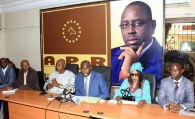 Sortie de Bilal Diatta le Maire de Keur Massar : La réplique salée du Secrétariat Exécutif National de l'APR Sortie de Bilal Diatta le Maire de Keur Massar : La réplique salée du Secrétariat Exécutif National de l'APR