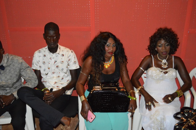 21 IMAGES Européen Tour; Pape Diouf et la génération consciente marquent leurs empreintes dans l’île de Sardenia en Italie 21 IMAGES Européen Tour; Pape Diouf et la génération consciente marquent leurs empreintes dans l’île de Sardenia en Italie