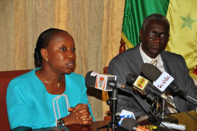 Scandale dans le recrutement dans la fonction publique : les quotas de la présidence et de la Casamance en priorité Scandale dans le recrutement dans la fonction publique : les quotas de la présidence et de la Casamance en priorité