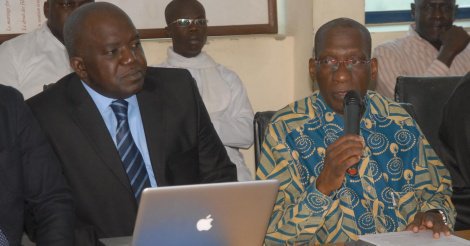 Mamadou Diop Decroix : "Si toute la classe politique soutient Macky Sall, le peuple les renverrait tous en même temps" Mamadou Diop Decroix : "Si toute la classe politique soutient Macky Sall, le peuple les renverrait tous en même temps"