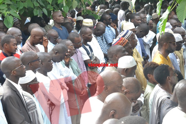Feu Matar Kouyaté le défunt époux de Ngoné Ndour du label Prince Art repose désormais au cimetière de Yoff Feu Matar Kouyaté le défunt époux de Ngoné Ndour du label Prince Art repose désormais au cimetière de Yoff