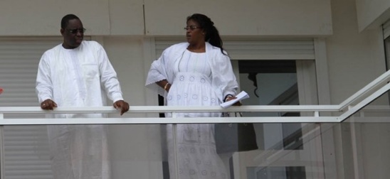 Disparition de Doudou Ndiaye Rose: Le président de la République interrompt ses vacances et rentre à Dakar Disparition de Doudou Ndiaye Rose: Le président de la République interrompt ses vacances et rentre à Dakar