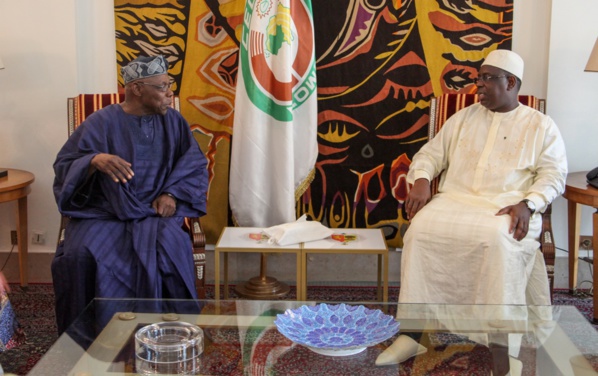 Crise politique en Guinée Bissau: Le Président Sall reçoit l’envoyé spécial du Président nigérian Crise politique en Guinée Bissau: Le Président Sall reçoit l’envoyé spécial du Président nigérian