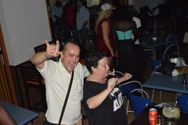 EUROPEAN TOUR: Pape Diouf , premier artiste Sénégalais dans la chaleur d'Ibiza une ville touristique d'Espagne EUROPEAN TOUR: Pape Diouf , premier artiste Sénégalais dans la chaleur d'Ibiza une ville touristique d'Espagne