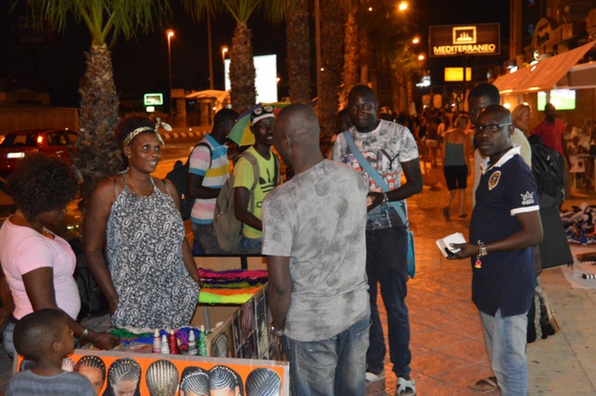 Reportage photos: Pape Diouf à la rencontre  des "Modous - Modous" de Alcacaress, Traviajores et de Mourcia en Espagne.