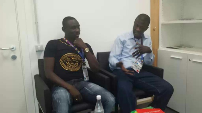 Expos de Milan 2015, Le Docteur Malick Diop reçoit Pape Diouf au stand du Sénégal. Expos de Milan 2015, Le Docteur Malick Diop reçoit Pape Diouf au stand du Sénégal.