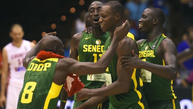 Afrobasket : Les Lions font tomber le mythe angolais 74-73 Afrobasket : Les Lions font tomber le mythe angolais 74-73