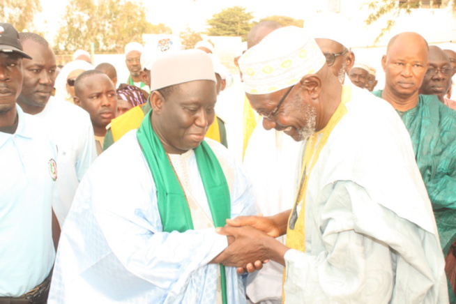 Baptême dans la famille Présidentielle : Aliou Sall baptise son fils en présence du Chef de l’Etat Baptême dans la famille Présidentielle : Aliou Sall baptise son fils en présence du Chef de l’Etat