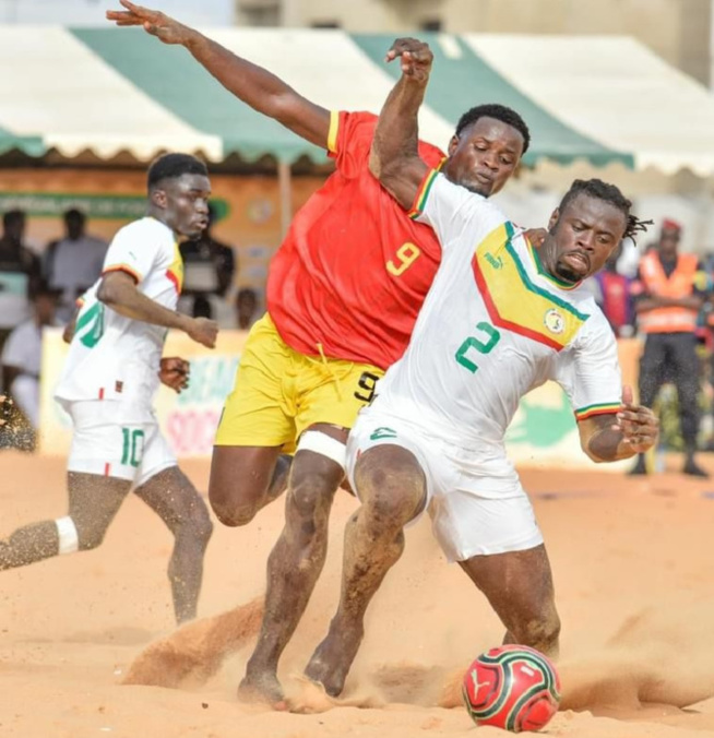 Beach Soccer : Vainqueur de la Guinée (5-1), le Sénégal décroche une 11e qualification à la CAN ! Beach Soccer : Vainqueur de la Guinée (5-1), le Sénégal décroche une 11e qualification à la CAN !