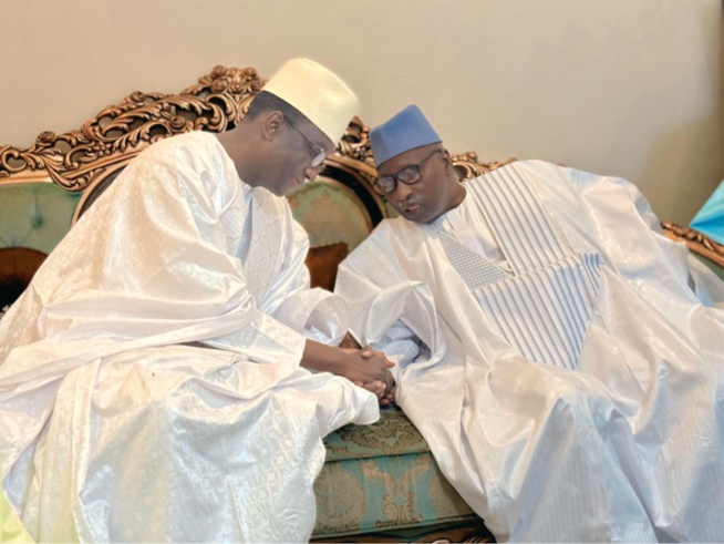 Ziar à Tivaouane : Amadou Bâ chez le Khalife général des Tidianes, Serigne Babacar Sy Ziar à Tivaouane : Amadou Bâ chez le Khalife général des Tidianes, Serigne Babacar Sy