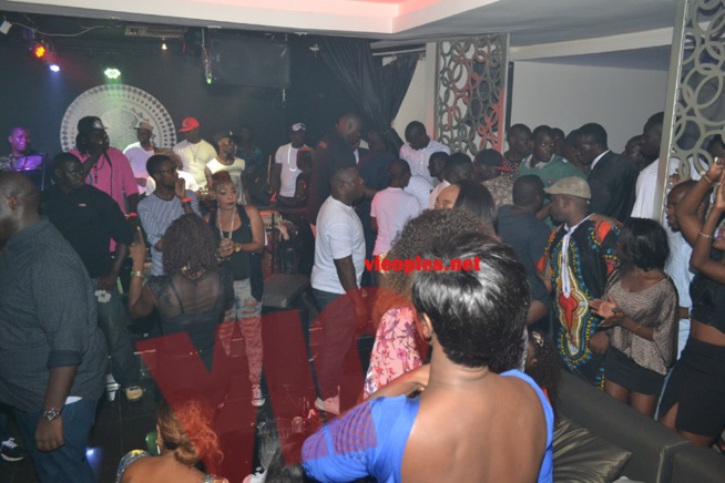 Les images de la soirée de Waly Seck au Baramundi.