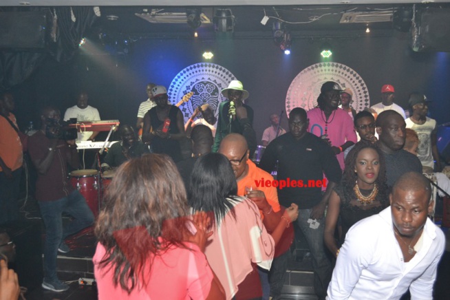 Les images de la soirée de Waly Seck au Baramundi.
