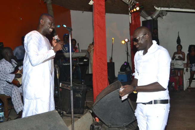 De retour d'une tournée Européenne, Pape Diouf enflamme le Just 4 u. Revivez les moments forts. De retour d'une tournée Européenne, Pape Diouf enflamme le Just 4 u. Revivez les moments forts.