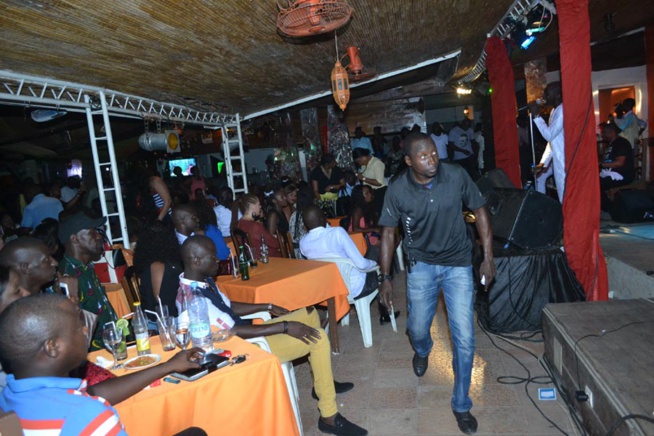 De retour d'une tournée Européenne, Pape Diouf enflamme le Just 4 u. Revivez les moments forts. De retour d'une tournée Européenne, Pape Diouf enflamme le Just 4 u. Revivez les moments forts.