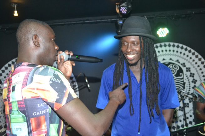 Le Darra J au Baramundi, Pape Diouf guest star. Regardez l'ambiance. Le Darra J au Baramundi, Pape Diouf guest star. Regardez l'ambiance.