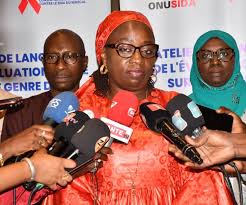 Atelier de lancement de l'évaluation basée sur le genre de la riposte nationale au VIH/SIDA Atelier de lancement de l'évaluation basée sur le genre de la riposte nationale au VIH/SIDA