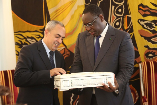 Audience: Macky reçoit Abdel Rahim AL Fara, l'Ambassadeur de l'Etat de Palestine au Sénégal Audience: Macky reçoit Abdel Rahim AL Fara, l'Ambassadeur de l'Etat de Palestine au Sénégal