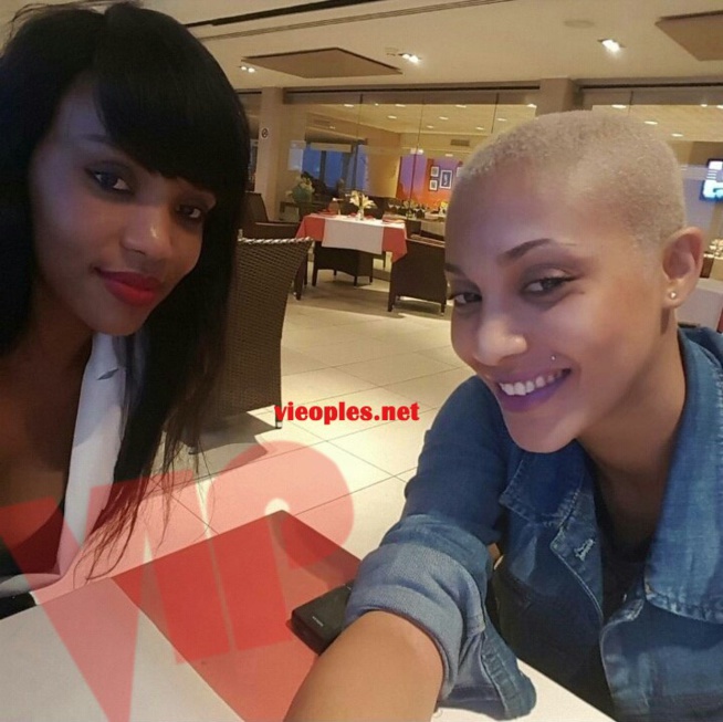 "Kou dhé Ya perte"! Adja Diallo et sa copine l'ex gérante du baramundi ont reprit la belle. Ont- elles déjà oublié leur copine Maty. "Kou dhé Ya perte"! Adja Diallo et sa copine l'ex gérante du baramundi ont reprit la belle. Ont- elles déjà oublié leur copine Maty.