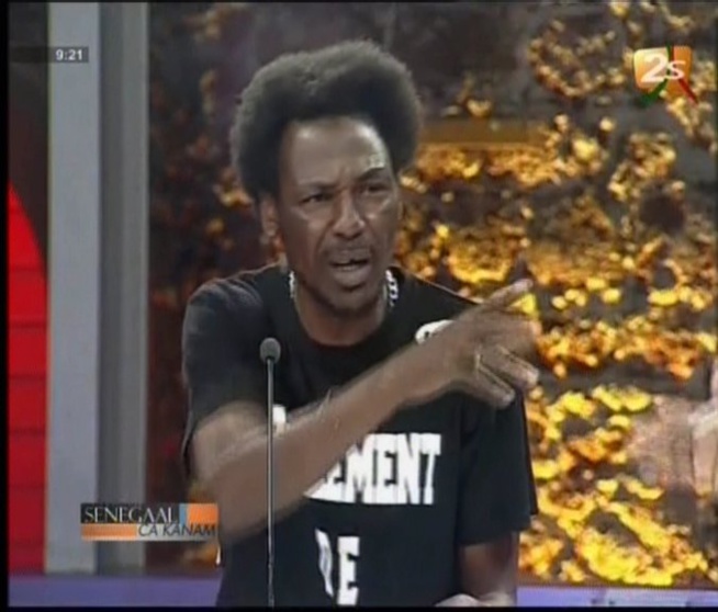 1 problème de plus pour le rappeur “10.000 problèmes” incarcéré à Rebeuss pour usage de yamba 1 problème de plus pour le rappeur “10.000 problèmes” incarcéré à Rebeuss pour usage de yamba