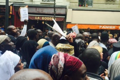 En images-Grande marche de la communauté Sénégalaise de France, suite à l'incendie de la rue Myrha (Paris)