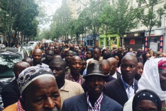 En images-Grande marche de la communauté Sénégalaise de France, suite à l'incendie de la rue Myrha (Paris)