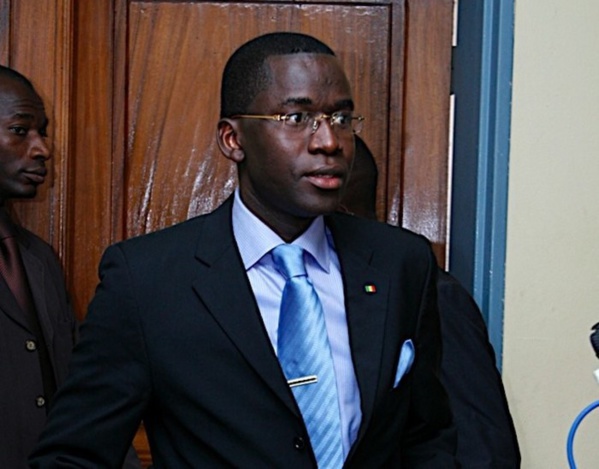 Mpd/Liggeey : Aliou Sow obtient son récépissé Mpd/Liggeey : Aliou Sow obtient son récépissé