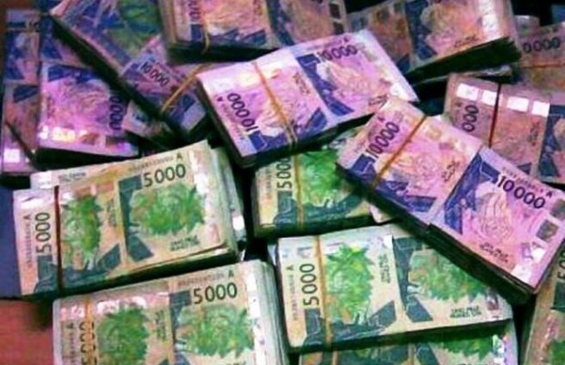 Une grosse escroquerie portant sur près de 200 milliards sur la table du procureur de la République Une grosse escroquerie portant sur près de 200 milliards sur la table du procureur de la République