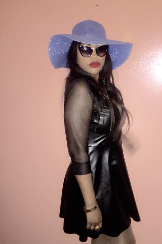 Guigui toujours impressionnante dans ses look! Guigui toujours impressionnante dans ses look!
