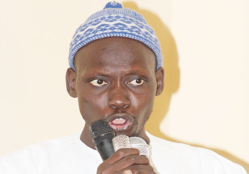 Serigne Modou Bousso Dieng traite Cissé Lô de « chien » et déprécie Ila’a Touba Serigne Modou Bousso Dieng traite Cissé Lô de « chien » et déprécie Ila’a Touba