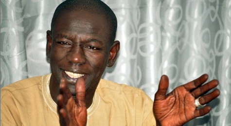 Abdoulaye Wilane: "Quand j'étais en classe de CE1, on utilisait un miroir pour voir ce qui se passe entre les jambes des filles". Abdoulaye Wilane: "Quand j'étais en classe de CE1, on utilisait un miroir pour voir ce qui se passe entre les jambes des filles".