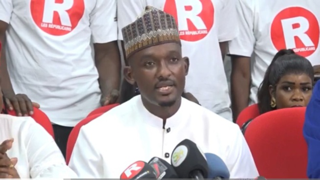 Gestion du pays : Le mouvement R Les Républicains cogne et adresse 16 questions brûlantes au binôme Diomaye/Sonko Gestion du pays : Le mouvement R Les Républicains cogne et adresse 16 questions brûlantes au binôme Diomaye/Sonko