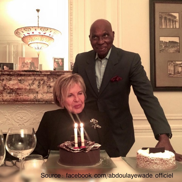 Le president Wade souhaite "Joyeux anniversaire à sa Viviane" dans les réseaux sociaux Le president Wade souhaite "Joyeux anniversaire à sa Viviane" dans les réseaux sociaux