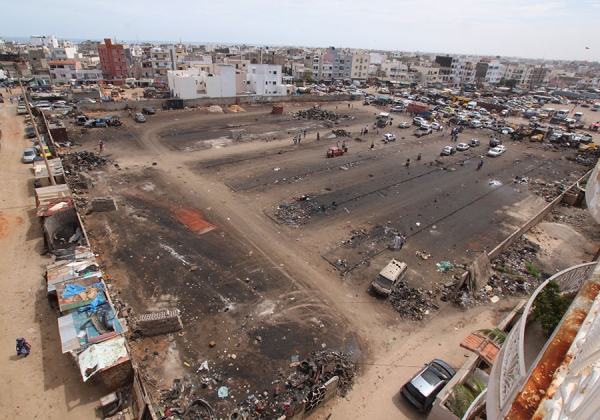 ;Scandale: Le parking du Stade Léopold Sédar Senghor vendu aux promoteurs immobiliers ;Scandale: Le parking du Stade Léopold Sédar Senghor vendu aux promoteurs immobiliers