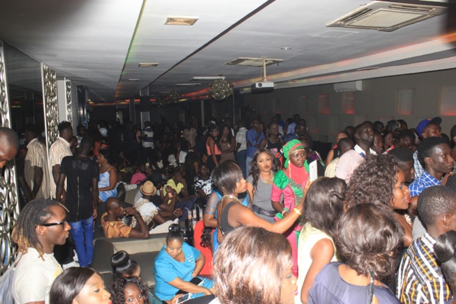 Un an ça se fête: Aida Samb a soufflé une bougie de plus. Revivez les temps forts. Un an ça se fête: Aida Samb a soufflé une bougie de plus. Revivez les temps forts.