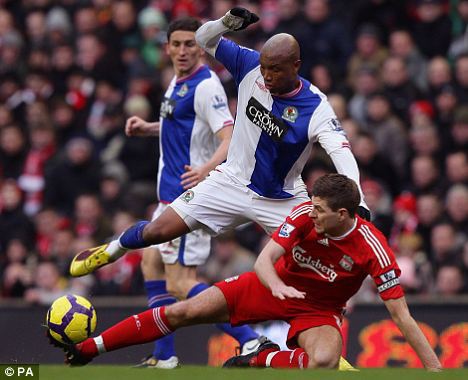 La réponse salée de Diouf à Gerrard: “Ce que j’ai réalisé en football, il ne l’a pas fait”