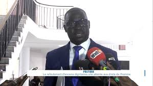 Assemblée nationale : Moussa Diakhaté, député membre de BBY qualifie d’arbitraire le refoulement de l’ancien Ministre, Abdoulaye Saydou Sow Assemblée nationale : Moussa Diakhaté, député membre de BBY qualifie d’arbitraire le refoulement de l’ancien Ministre, Abdoulaye Saydou Sow