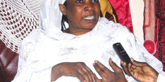 Visite à Rebeuss : Les promesses et prédictions de la « voyante » Selbé Ndom à Karim Wade Visite à Rebeuss : Les promesses et prédictions de la « voyante » Selbé Ndom à Karim Wade