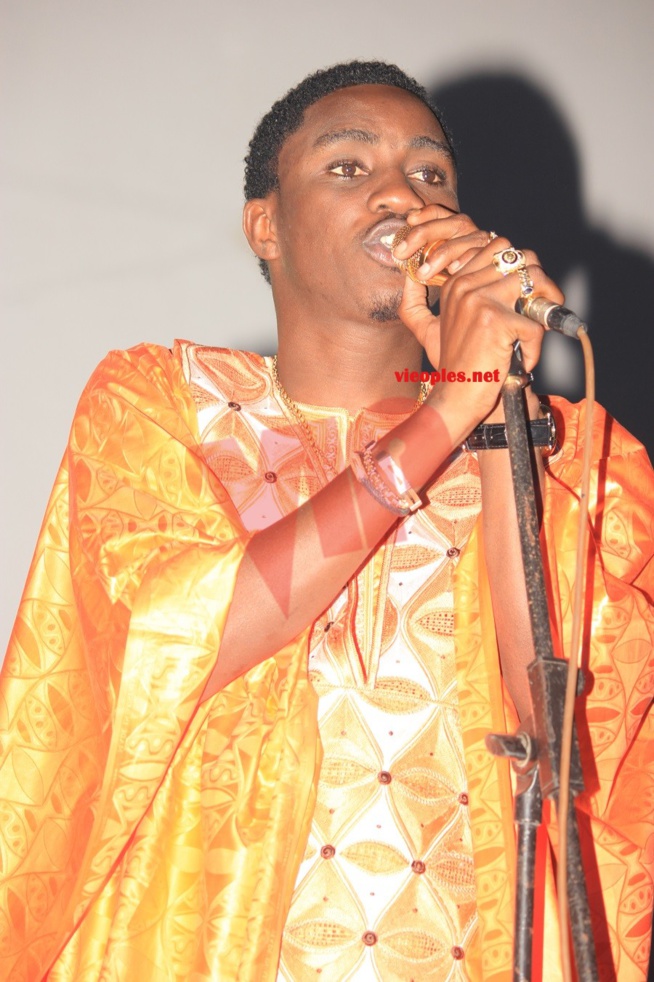 "Spécial ndewleun" Waly Seck met del'ambiance pure et dure au Penc Mi le jour de la tabaski. "Spécial ndewleun" Waly Seck met del'ambiance pure et dure au Penc Mi le jour de la tabaski.