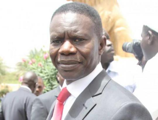 Pape Diouf appelle à l’unité de Bby pour la réélection de Macky Sall Pape Diouf appelle à l’unité de Bby pour la réélection de Macky Sall