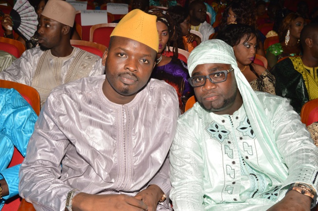 En direct du grand théâtre: "Spécial ndéwleun"Pape Diouf affiche le plein et met le feu dans la salle. En direct du grand théâtre: "Spécial ndéwleun"Pape Diouf affiche le plein et met le feu dans la salle.