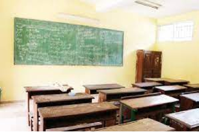 Éducation à Vélingara : un début d'année scolaire sous le signe de la précarité et des manques criants Éducation à Vélingara : un début d'année scolaire sous le signe de la précarité et des manques criants